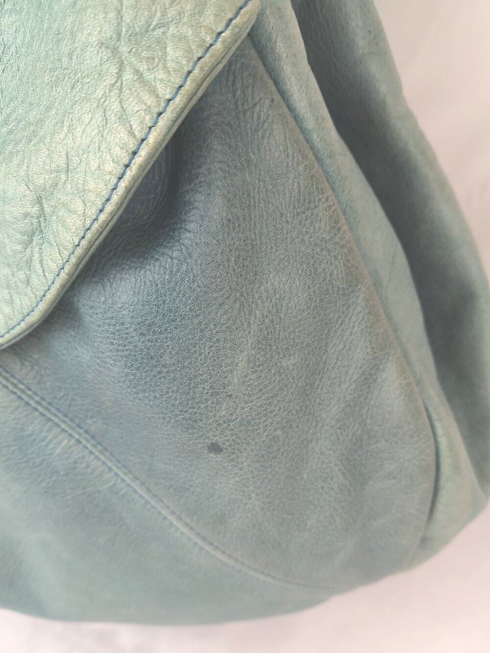 Large Mint Green Leather Tote Handbag - Stylish Everyday Shoulder Bag - Picture 8 of 12